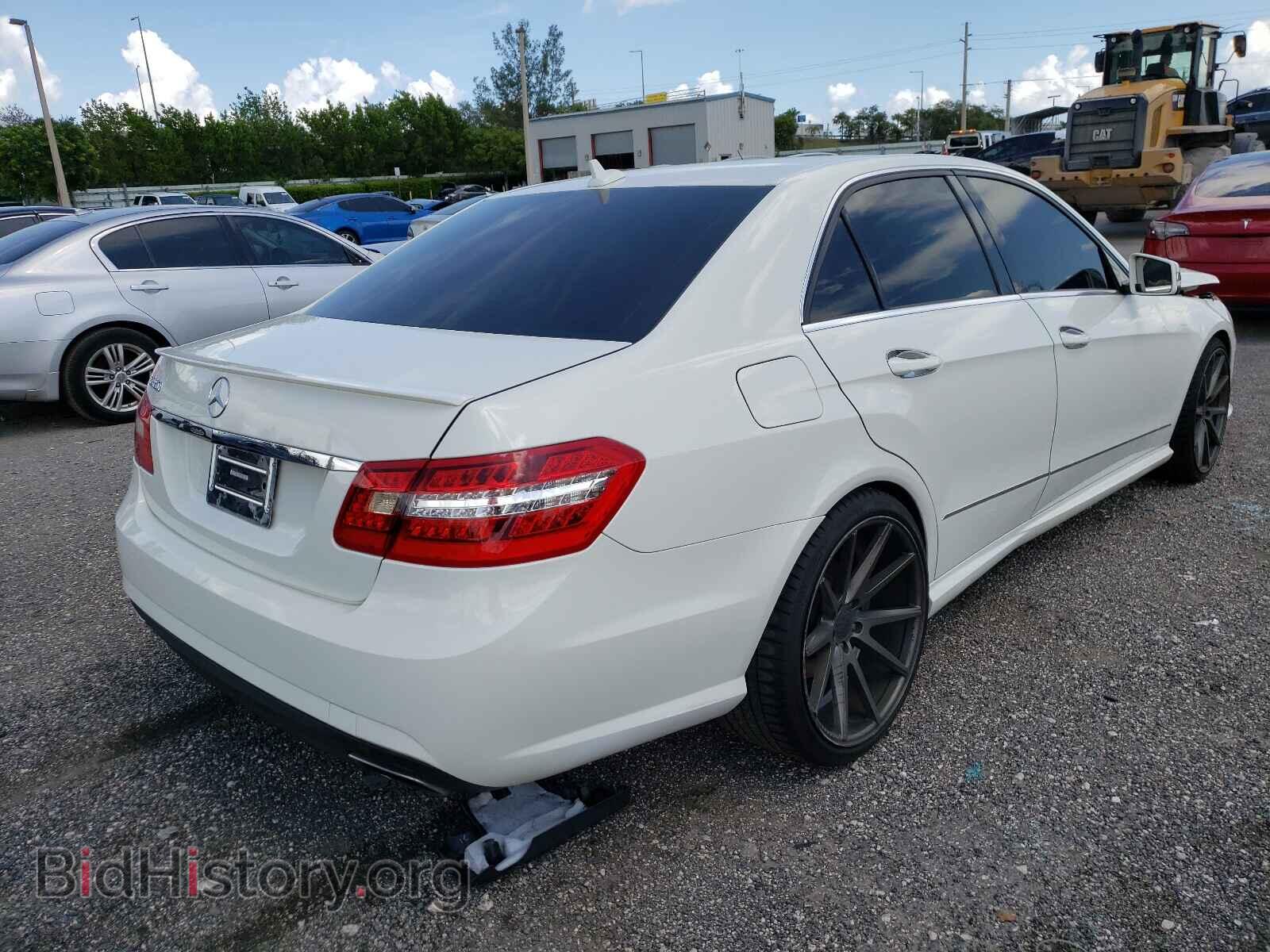 2011 MERCEDES-BENZ E-CLASS - VIN: WDDHF5GBXBA466141 - Фото 4
