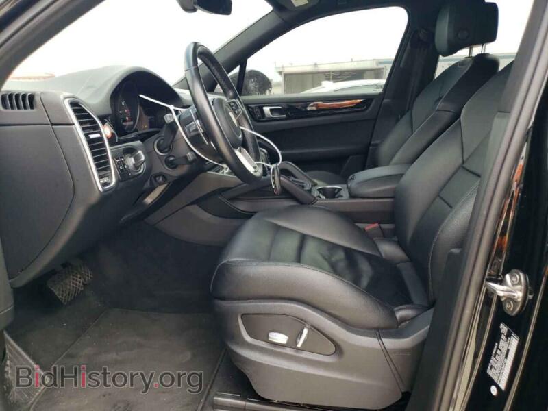 2020 Porsche CAYENNE (VIN WP1AA2AY4LDA07126) — фото 7 из 13