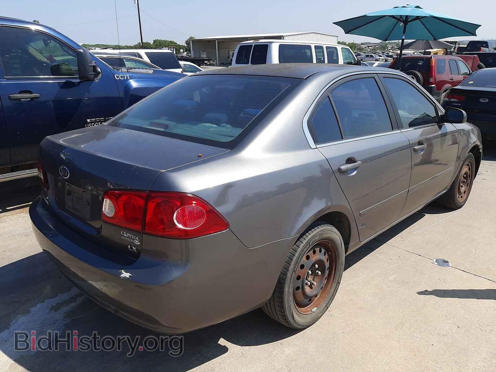 2006 KIA OPTIMA - VIN: KNAGE123965027249 - Фото 4