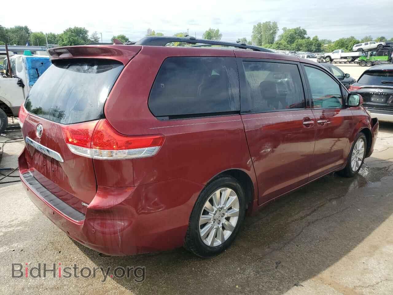 2011 TOYOTA All Models - VIN: 5TDYK3DC8BS007717 - Фото 3