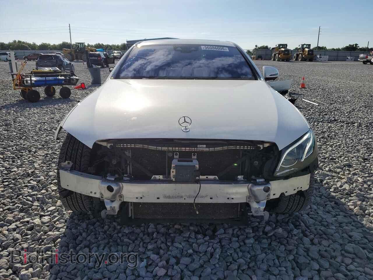 2018 MERCEDES-BENZ E-CLASS - VIN: WDDZF4JB2JA315851 - Фото 5
