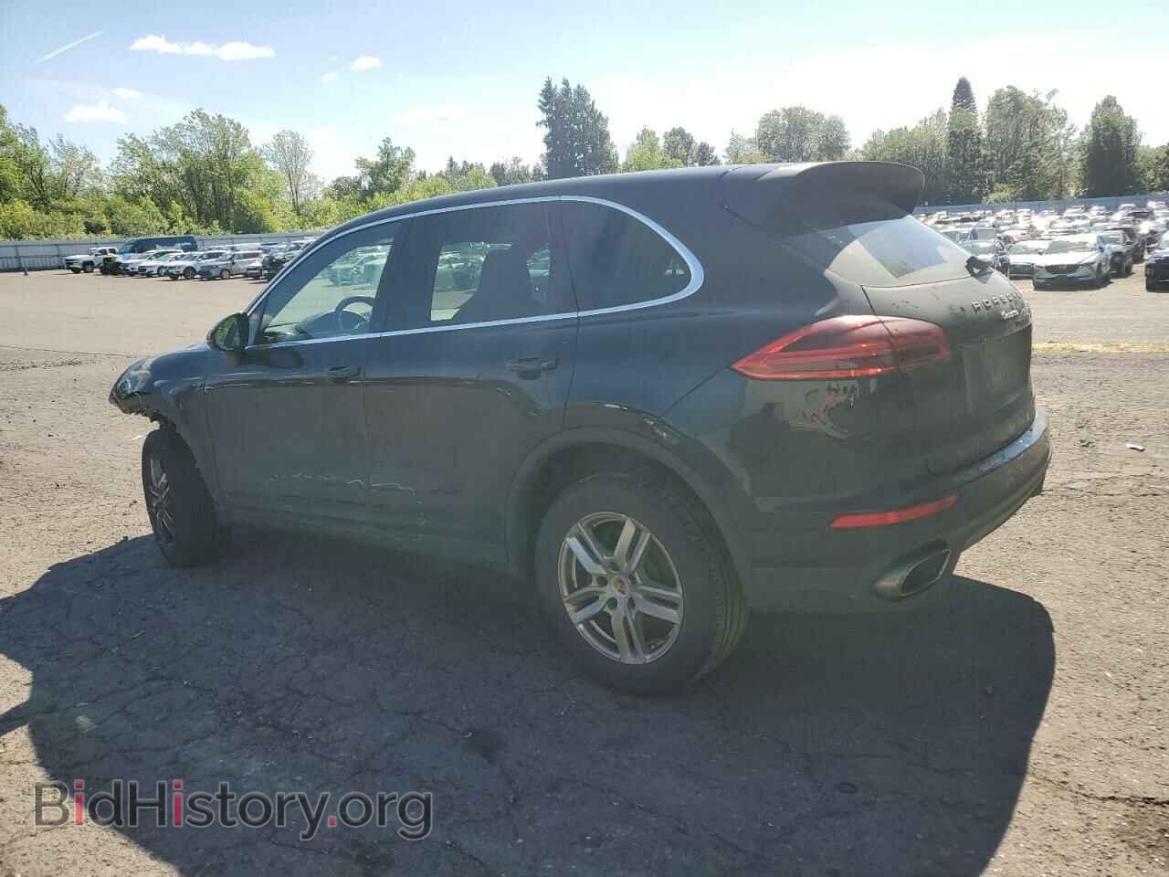 2016 PORSCHE CAYENNE - VIN: WP1AA2A20GKA10876 - Фото 2