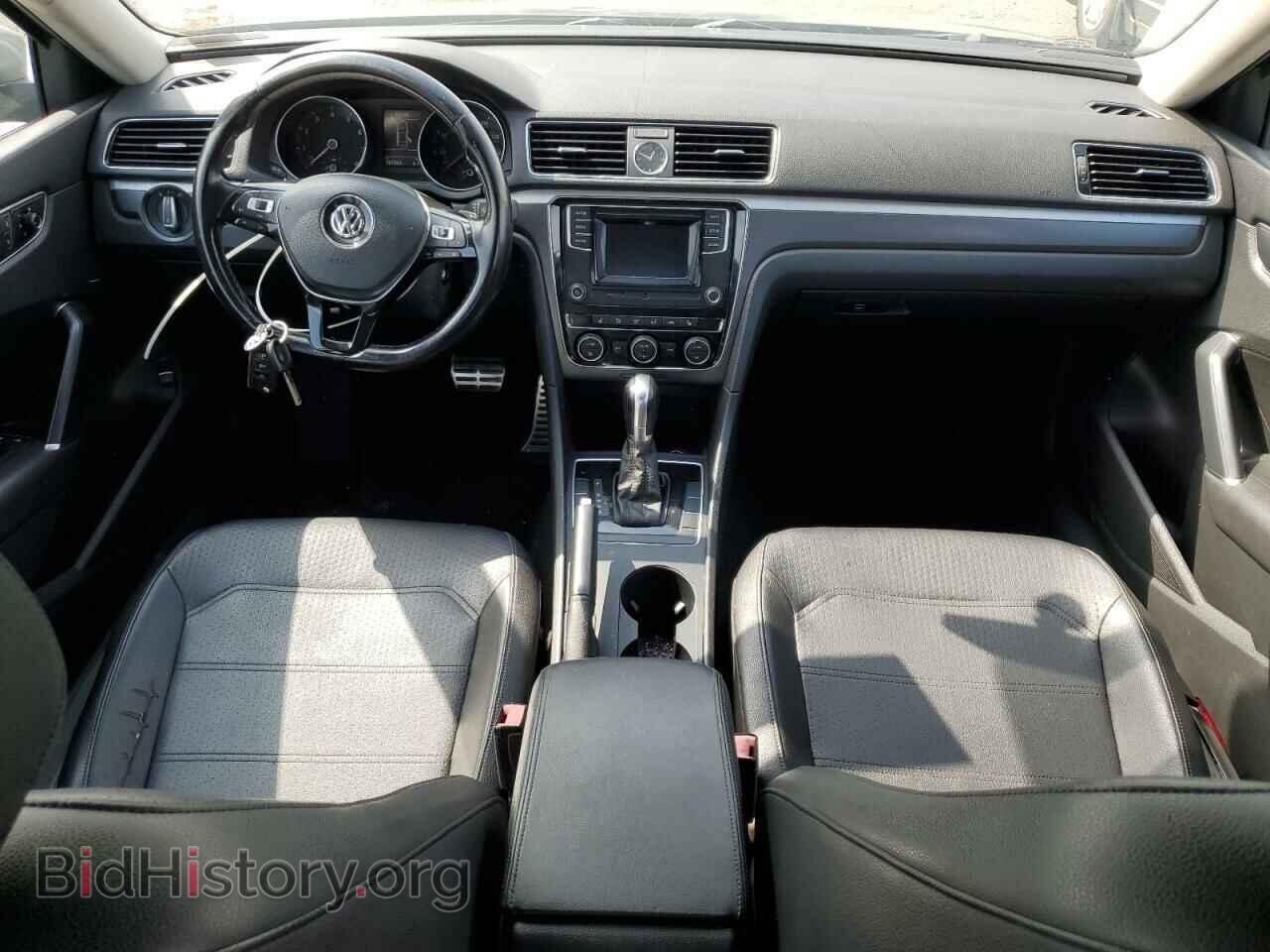 2016 VOLKSWAGEN PASSAT - VIN: 1VWAT7A3XGC034210 - Фото 8