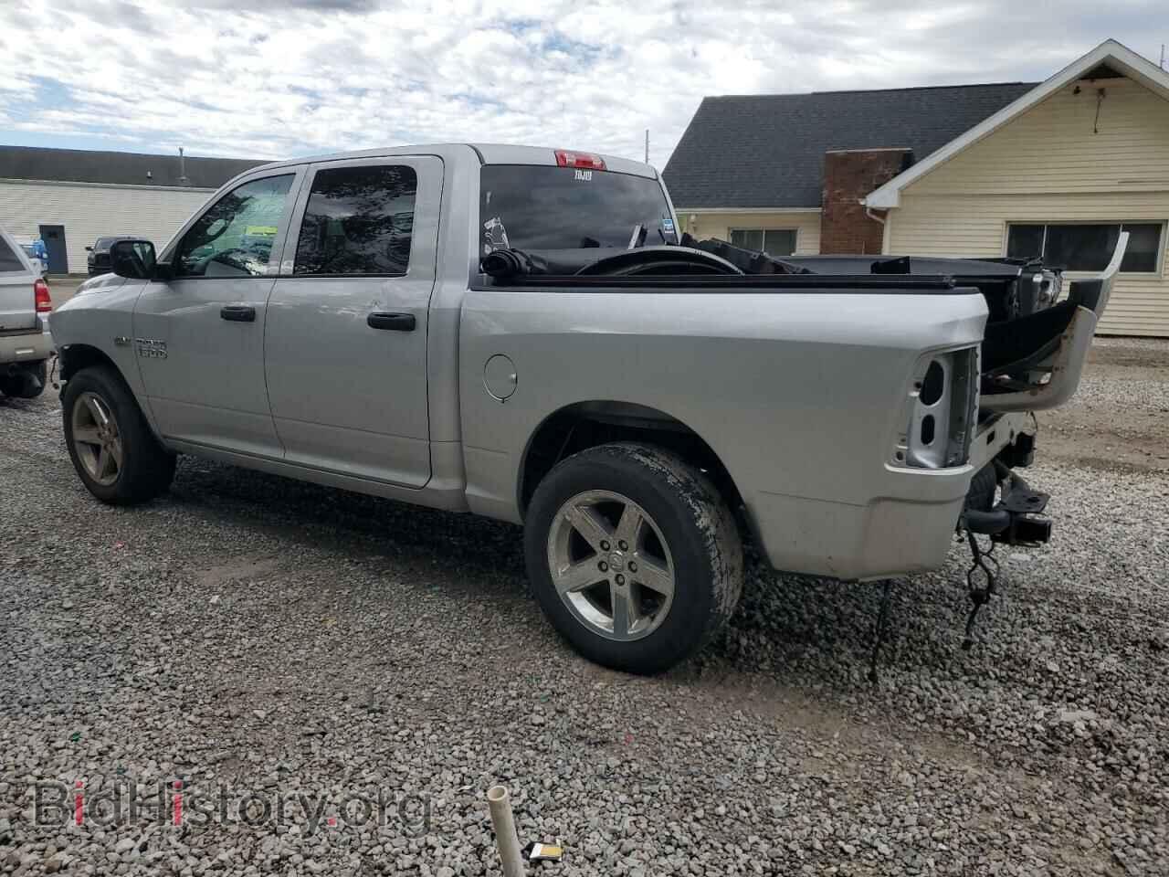 2018 RAM 1500 - VIN: 3C6RR7KTXJG269852 - Фото 2