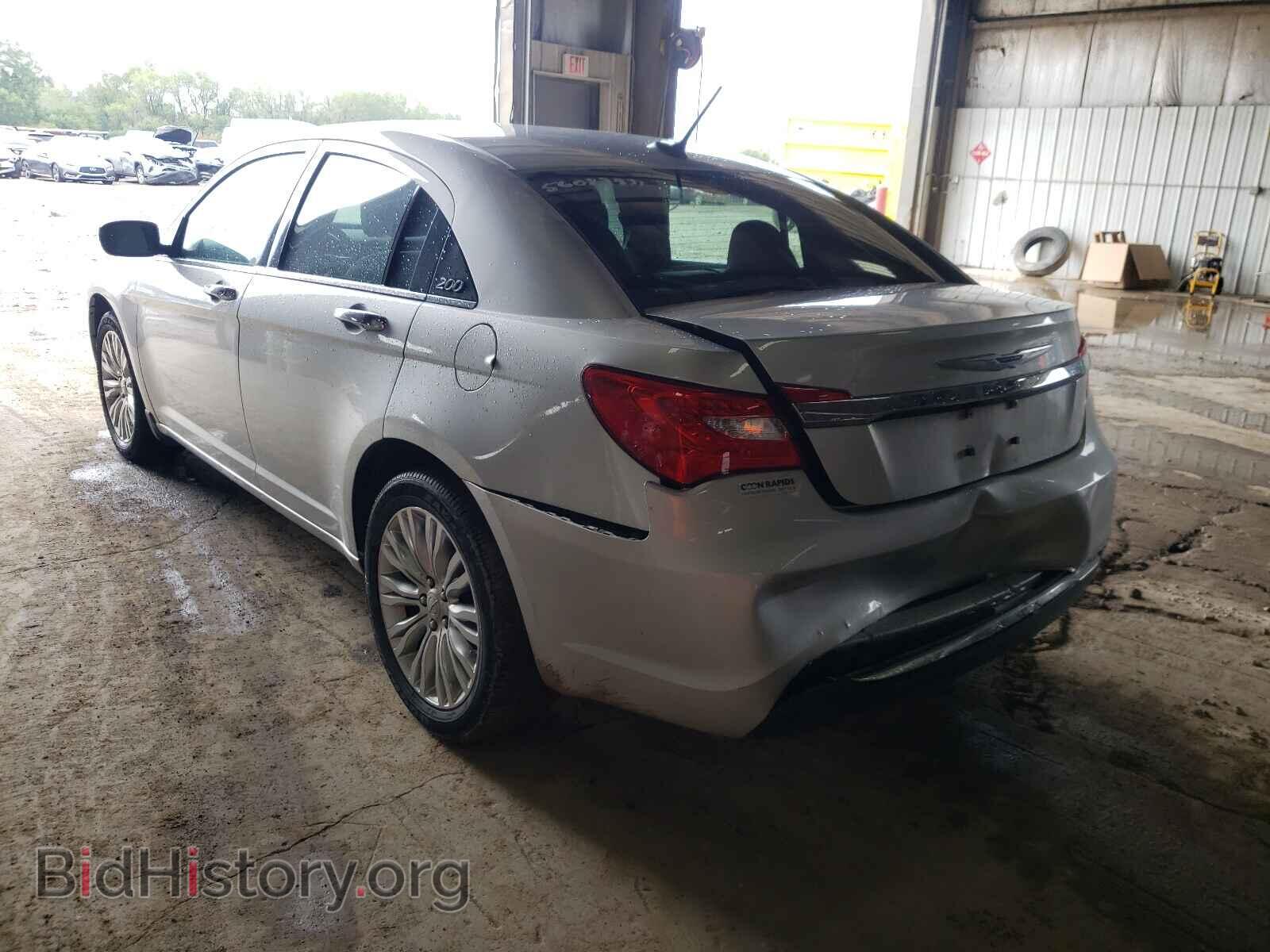 2011 CHRYSLER 200 - VIN: 1C3BC2FB1BN580891 - Photo 3