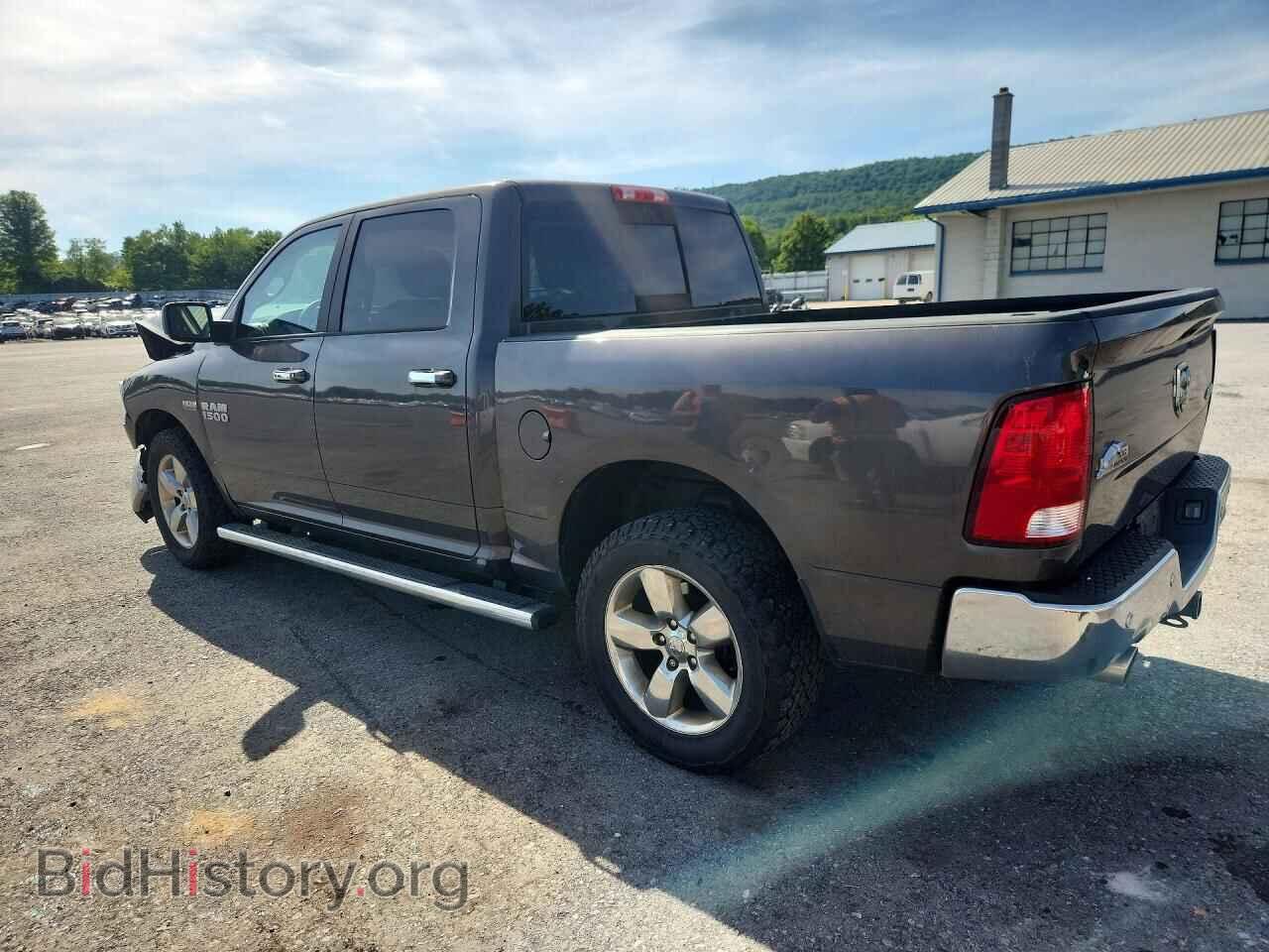 2018 RAM 1500 - VIN: 3C6RR7LT3JG266435 - Фото 2