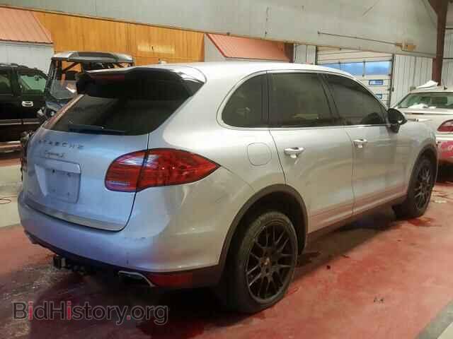 2011 PORSCHE CAYENNE S - VIN: WP1AB2A25BLA52931 - Photo 4