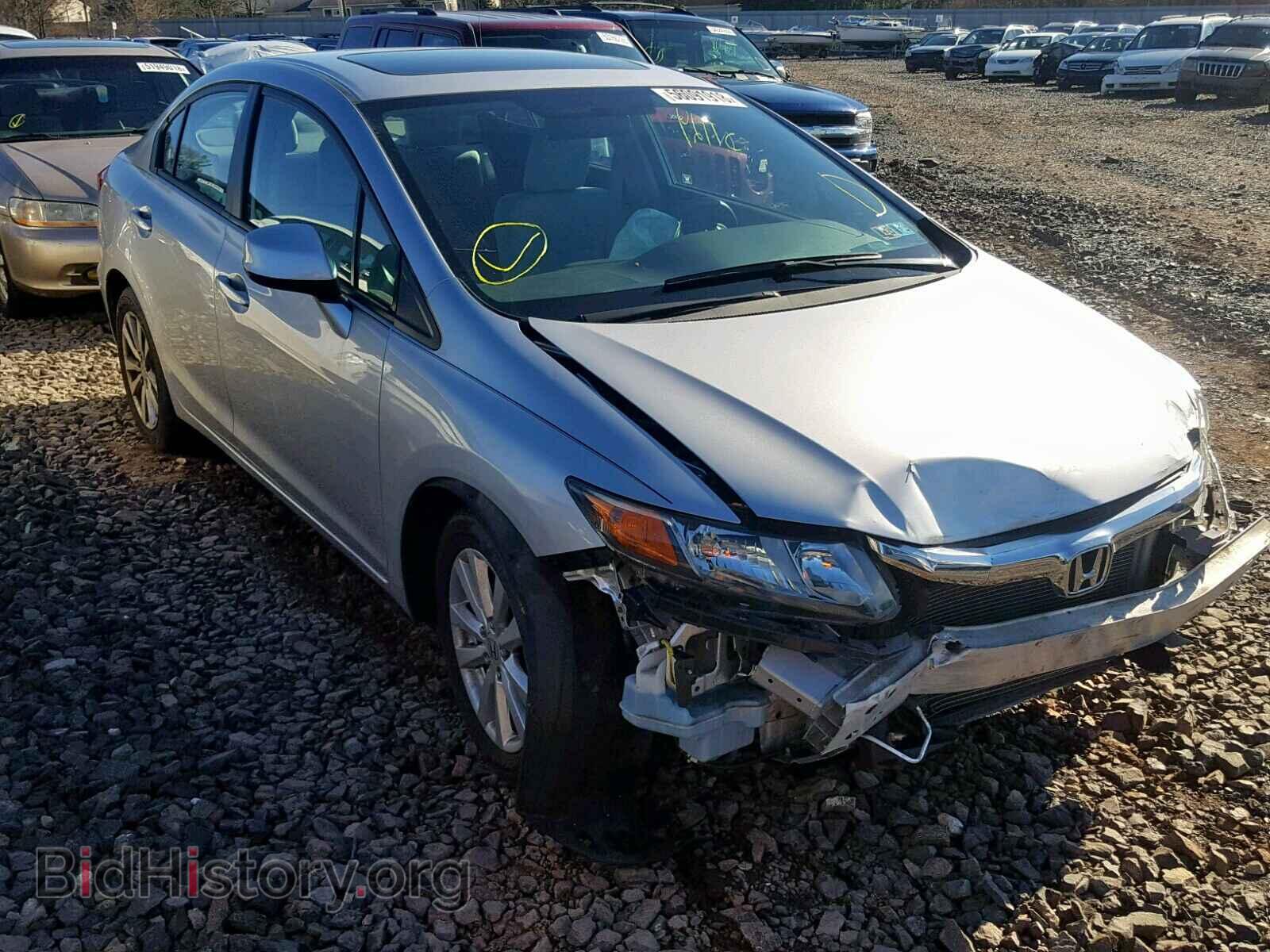 Фотография 19XFB2F88CE340795 - HONDA CIVIC 2012