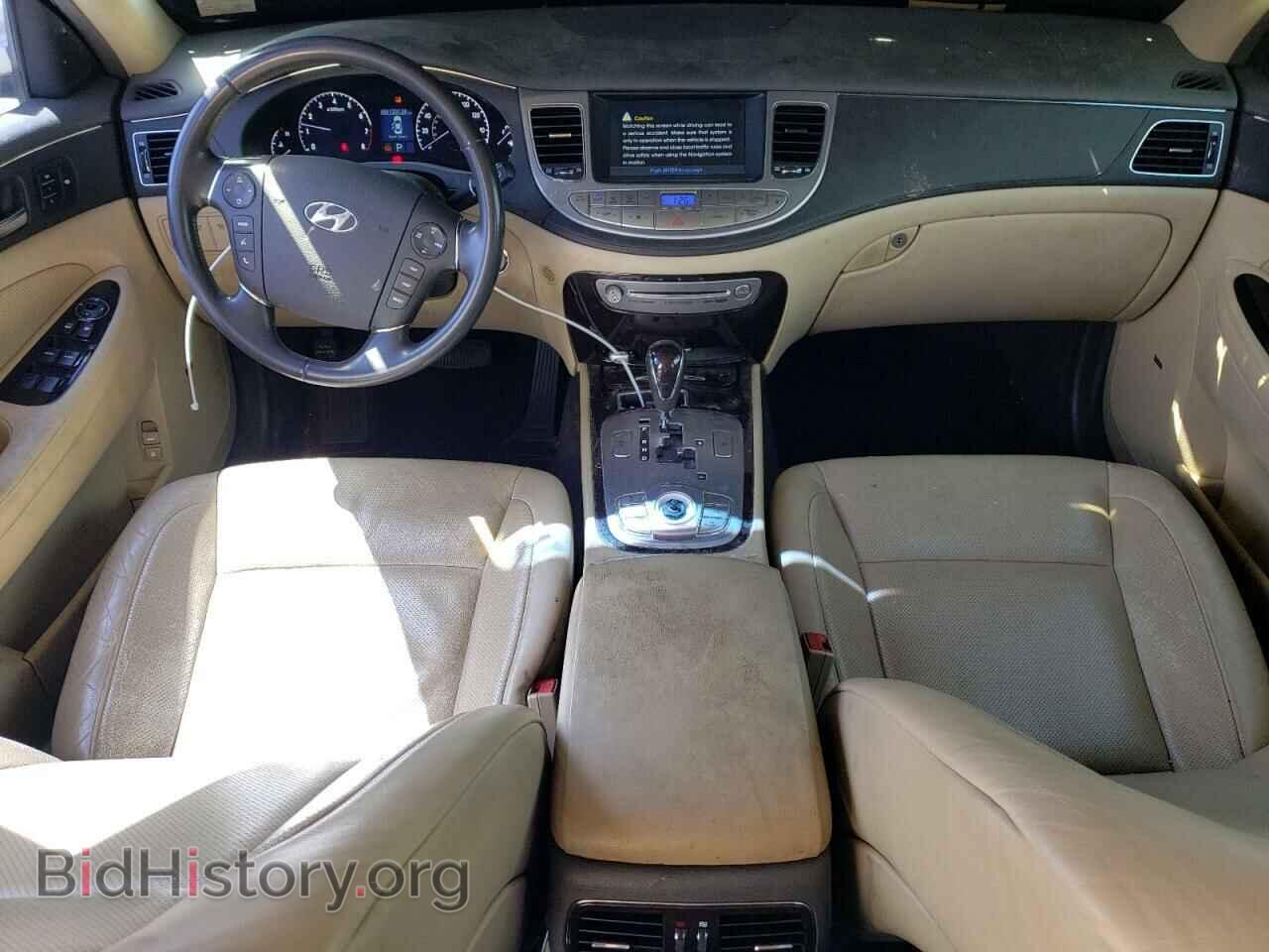 2009 HYUNDAI GENESIS - VIN: KMHGC46E79U042523 - Фото 8