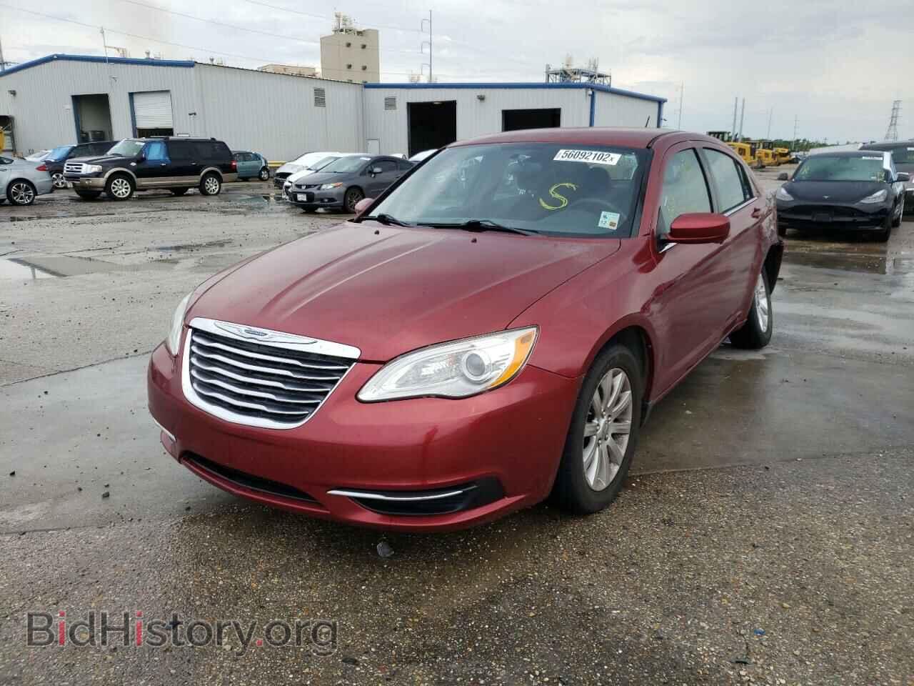 2012 CHRYSLER 200 - VIN: 1C3CCBBB7CN331068 - Фото 2