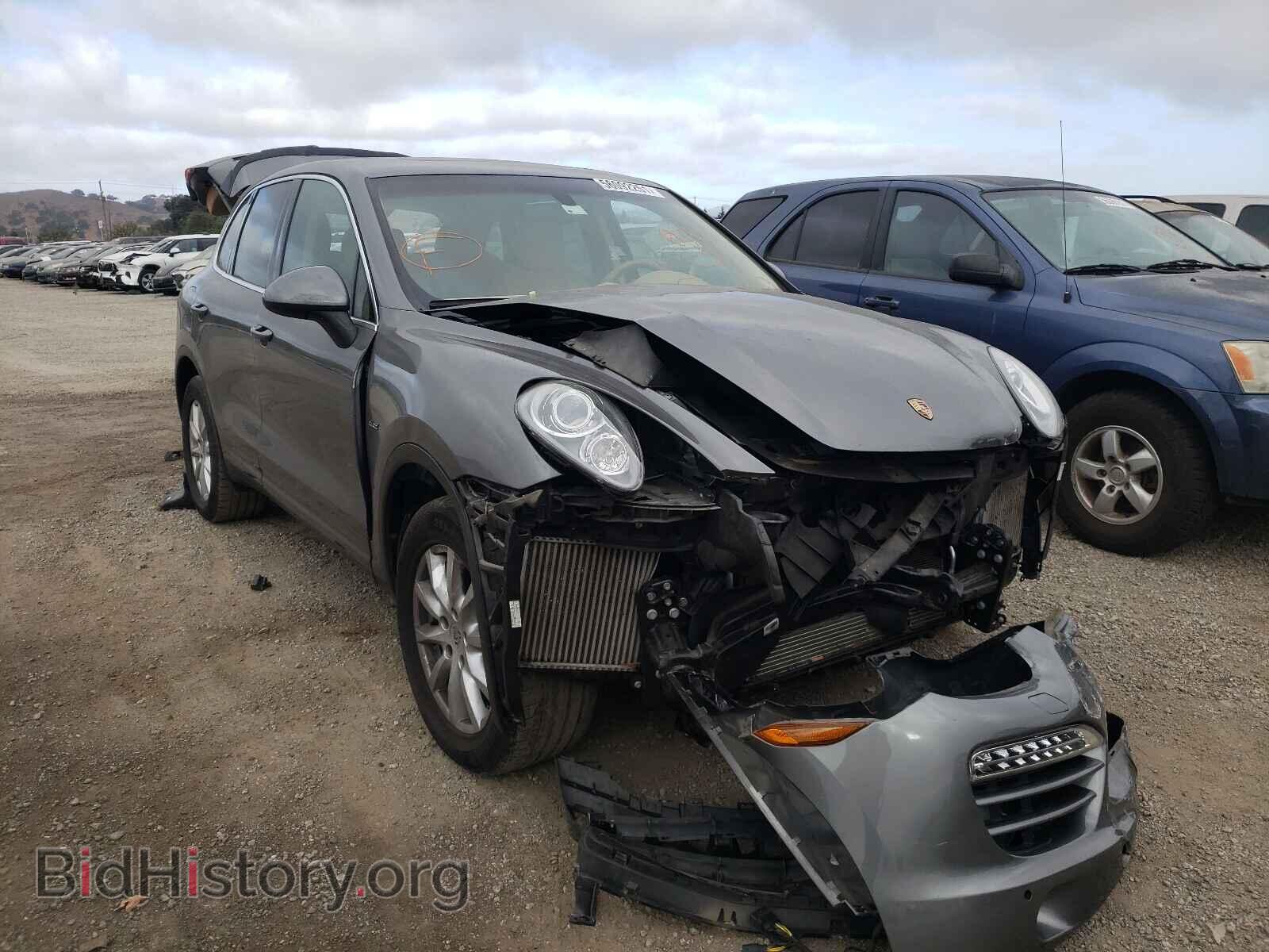 Photo WP1AF2A21DLA30142 - PORSCHE CAYENNE 2013