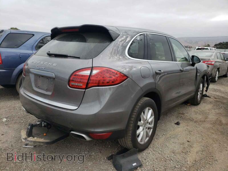 2013 Porsche CAYENNE (VIN WP1AF2A21DLA30142) — photo 4 of 10
