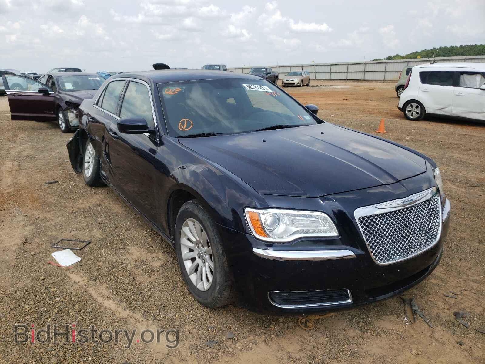Фотография 2C3CA4CG1BH522018 - CHRYSLER 300 2011