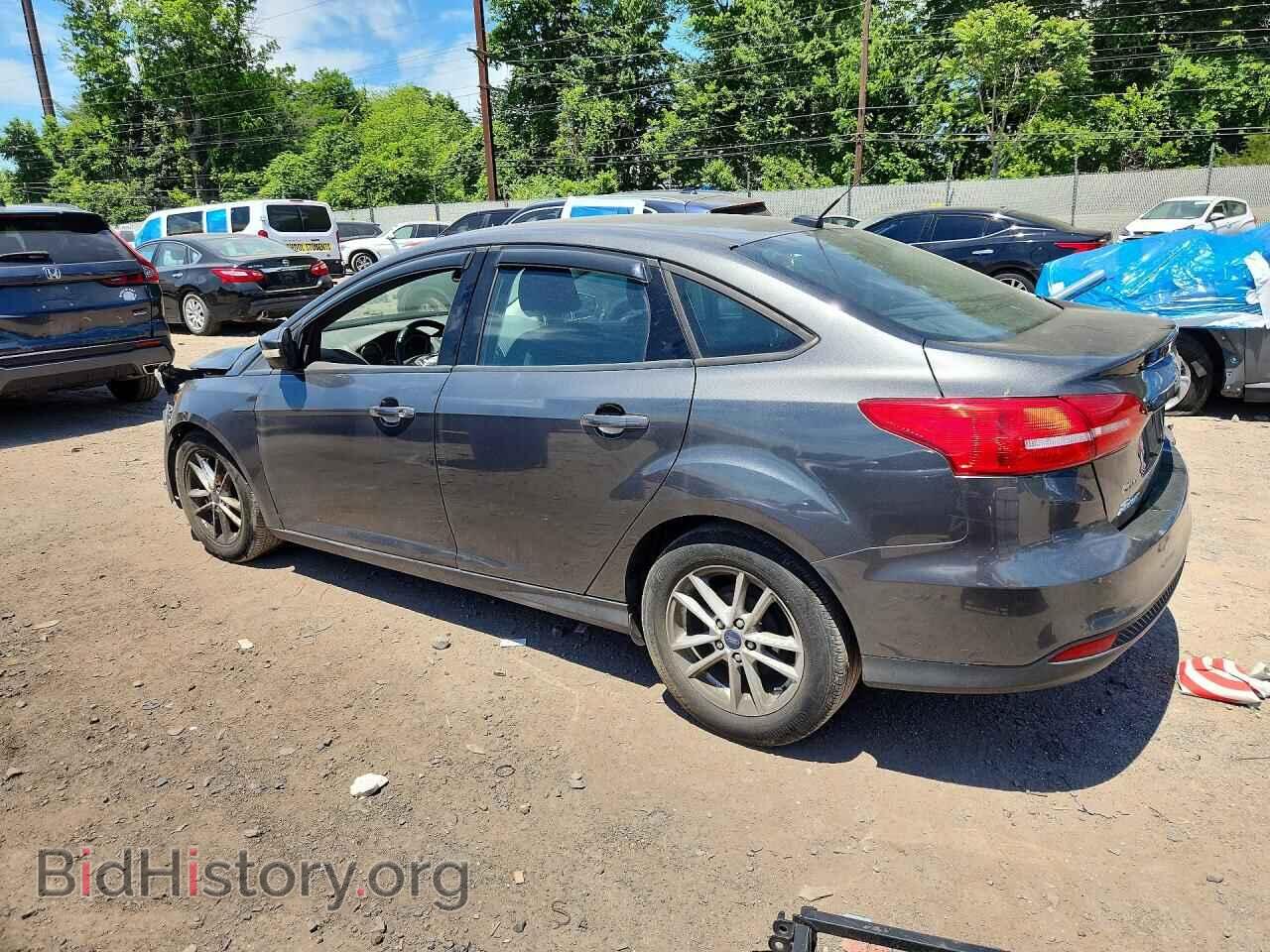 2017 FORD FOCUS - VIN: 1FADP3F2XHL207809 - Photo 2