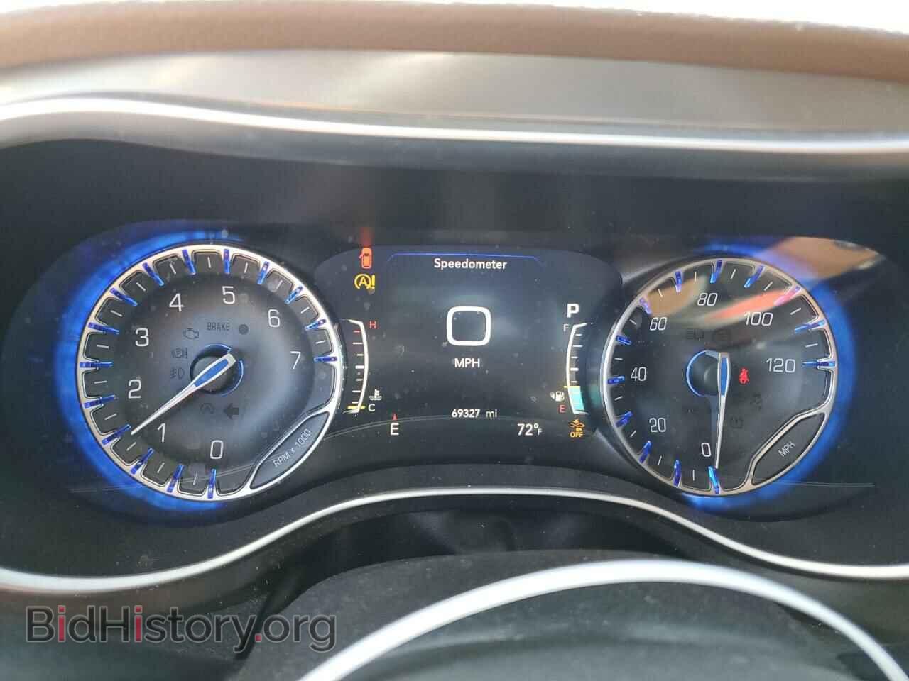 2017 CHRYSLER PACIFICA - VIN: 2C4RC1GGXHR706109 - Фото 9