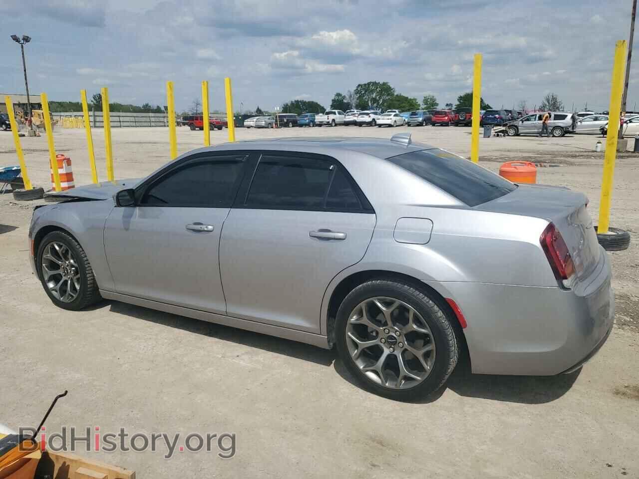 2016 CHRYSLER 300 - VIN: 2C3CCABGXGH287166 - Фото 2
