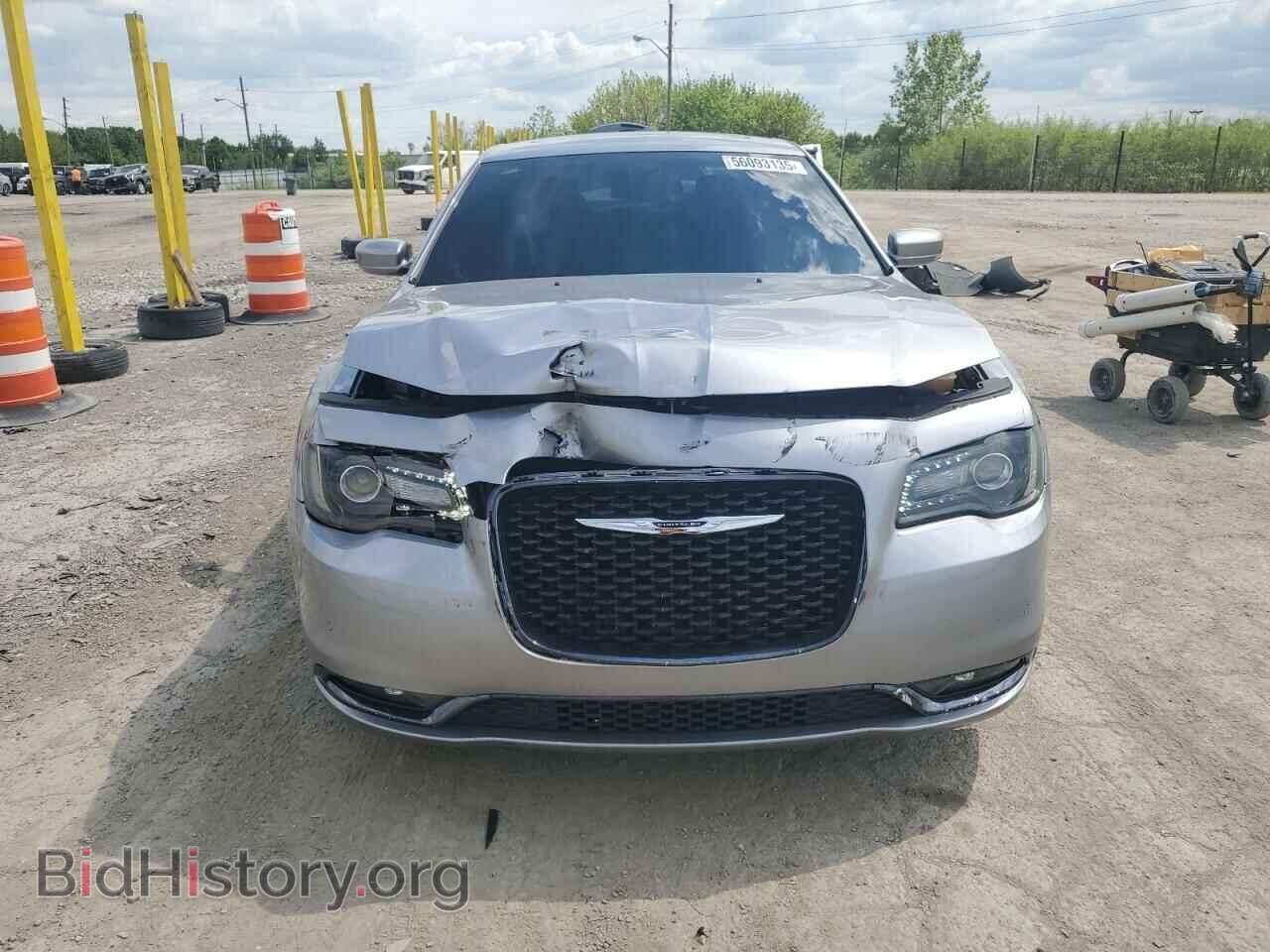2016 CHRYSLER 300 - VIN: 2C3CCABGXGH287166 - Фото 5