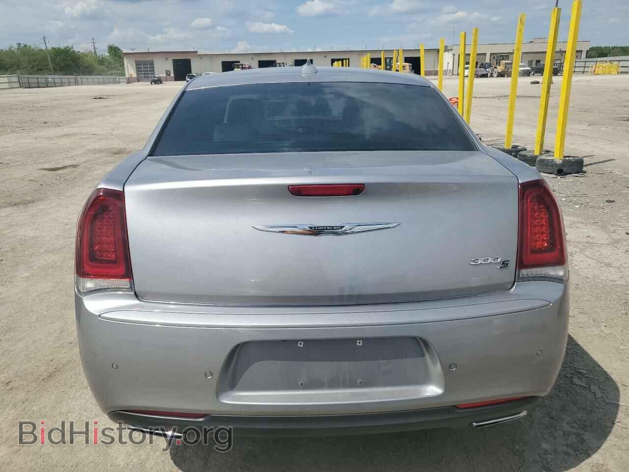 2016 CHRYSLER 300 - VIN: 2C3CCABGXGH287166 - Фото 6