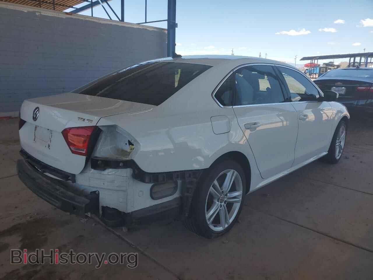 2014 VOLKSWAGEN PASSAT - VIN: 1VWBN7A32EC049716 - Фото 3