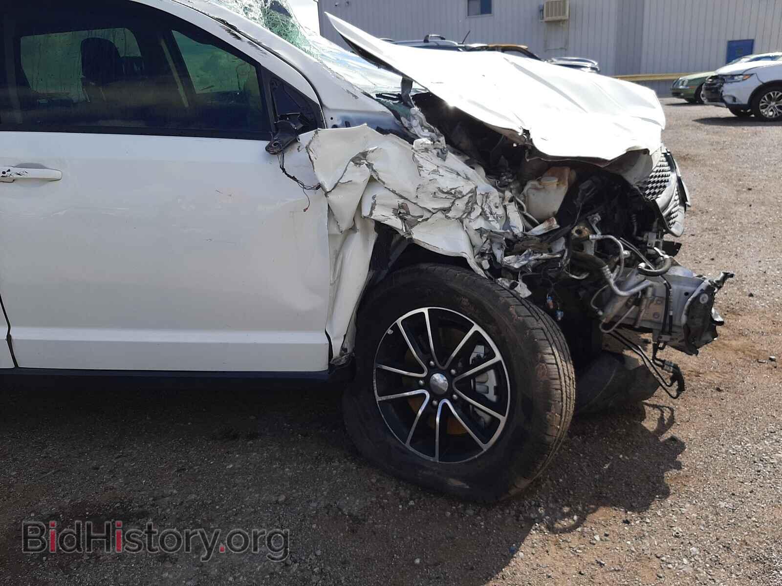 2017 DODGE JOURNEY - VIN: 3C4PDCAB6HT709728 - Фото 9
