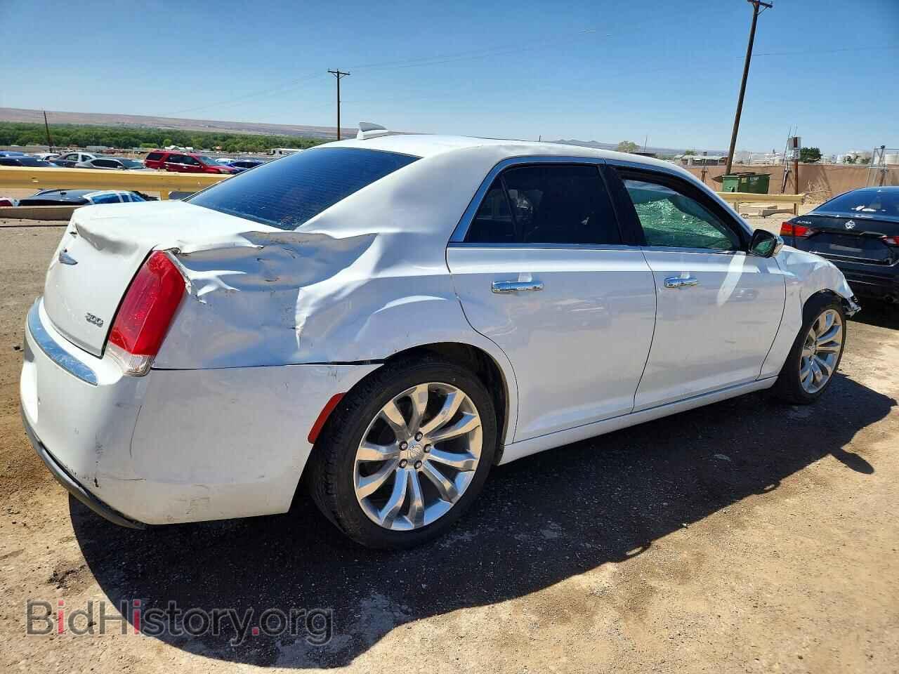 2018 CHRYSLER 300 - VIN: 2C3CCAEG7JH319848 - Photo 3