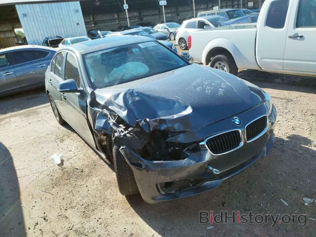 Фотография WBA3C1G54FNR50074 - BMW 3 SERIES 2015