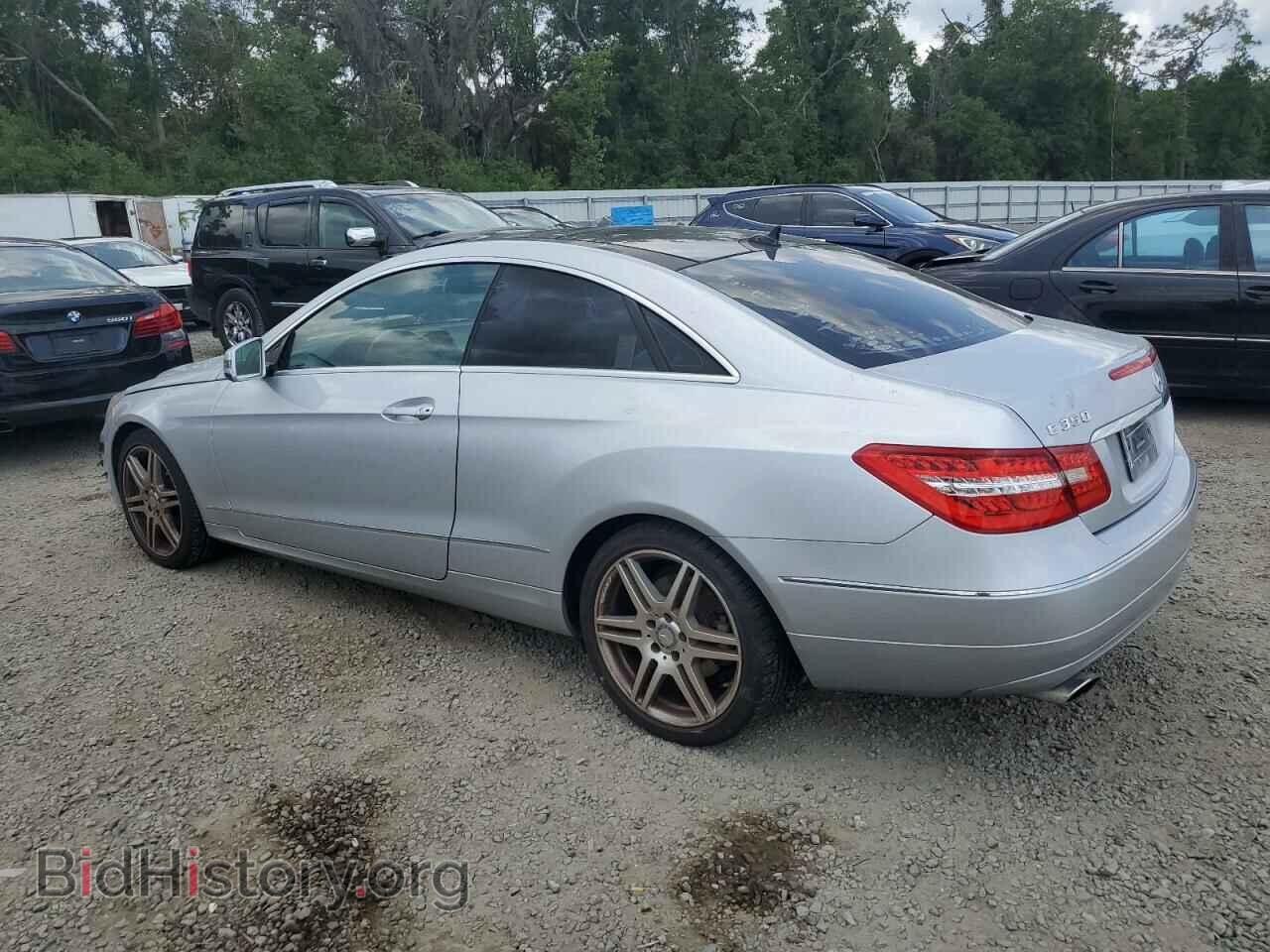 2011 MERCEDES-BENZ E-CLASS - VIN: WDDKJ5GB5BF088656 - Фото 2