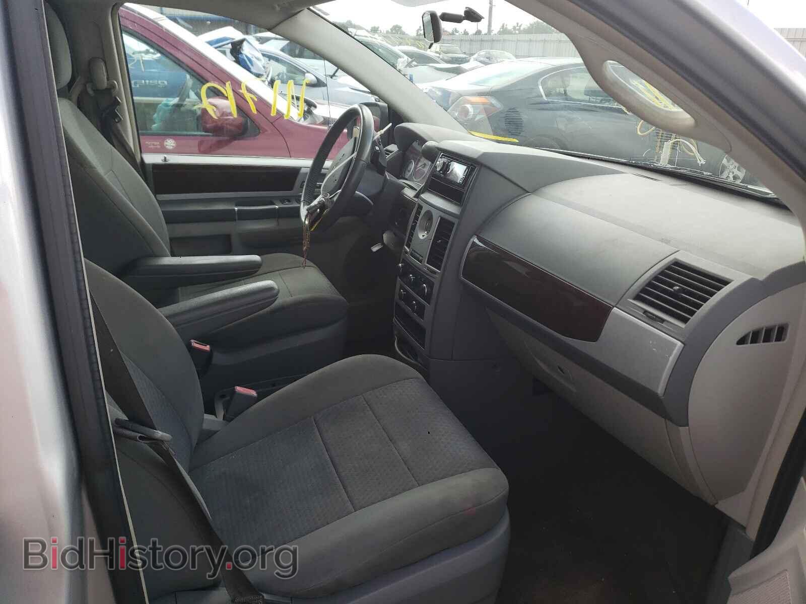 2010 CHRYSLER MINIVAN - VIN: 2A4RR5D11AR319034 - Фото 5