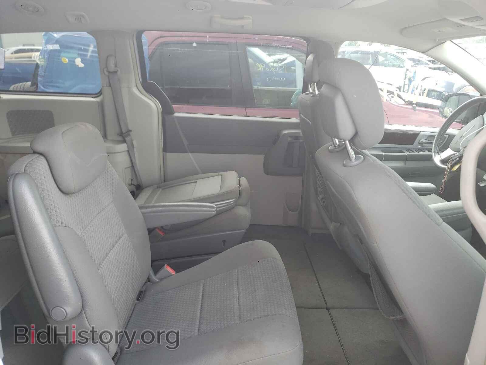 2010 CHRYSLER MINIVAN - VIN: 2A4RR5D11AR319034 - Фото 6