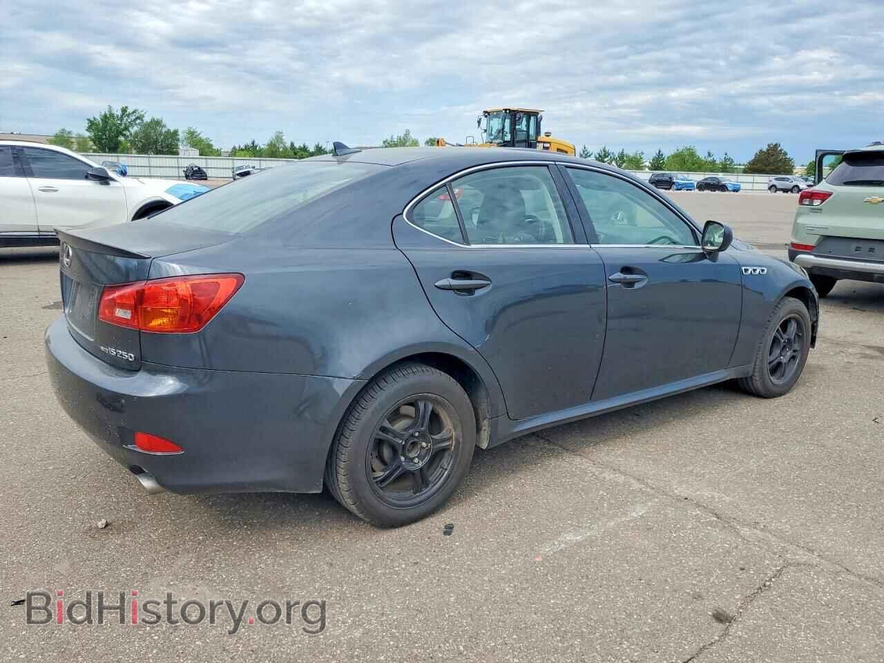 2007 LEXUS IS - VIN: JTHCK262X75012695 - Photo 3