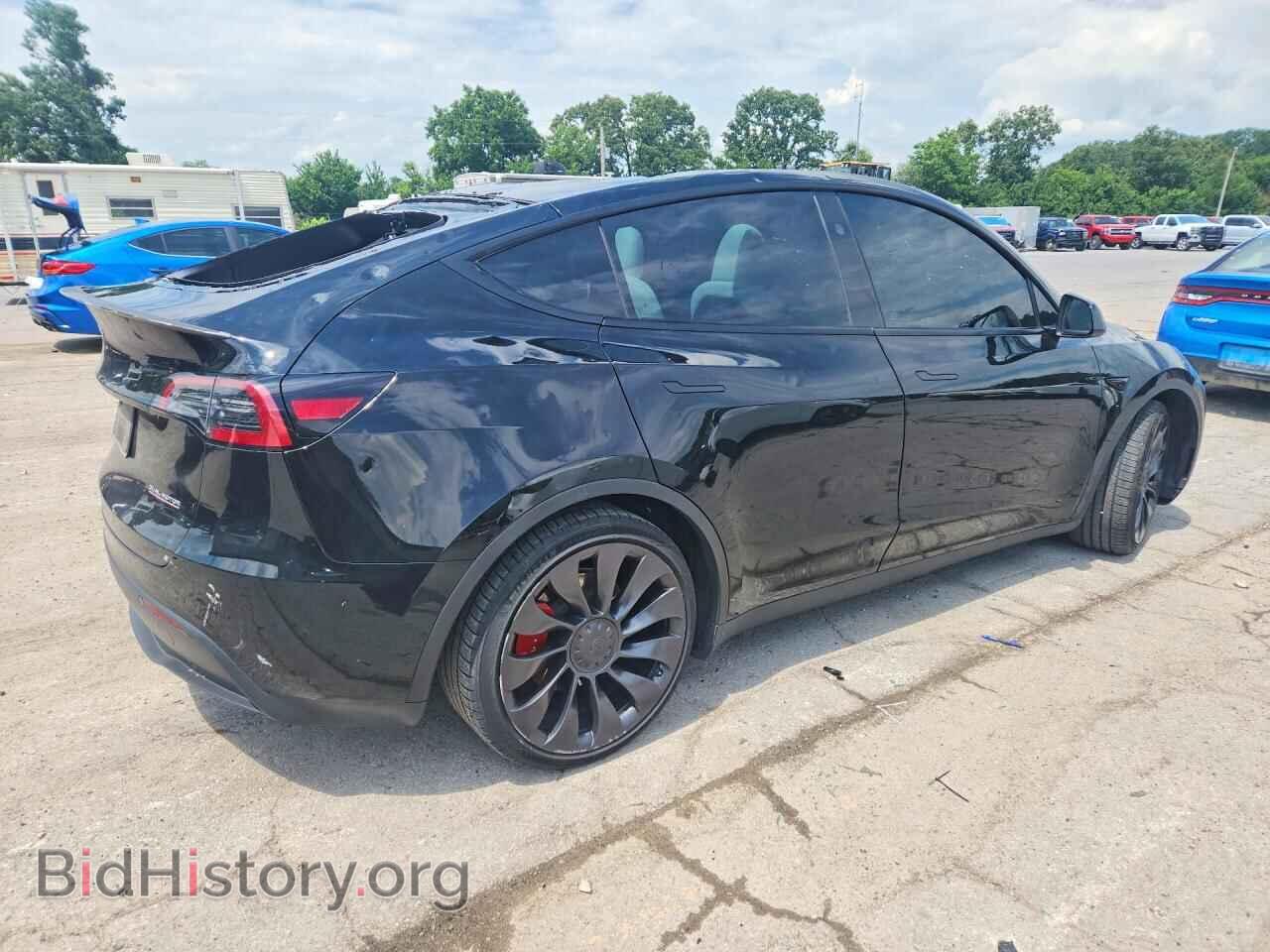 2023 TESLA MODEL Y - VIN: 7SAYGDEF7PF892359 - Фото 3