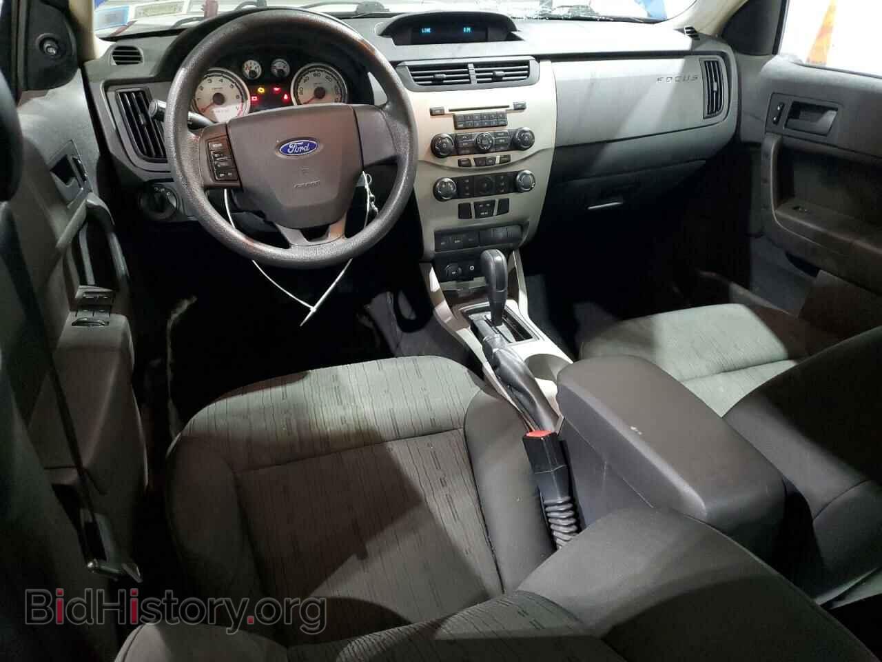 2008 FORD FOCUS - VIN: 1FAHP35NX8W155366 - Фото 8