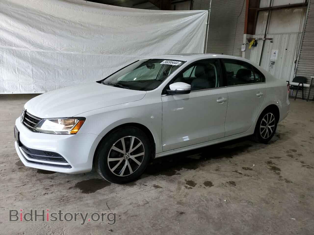 Фотография 3VWDB7AJ3HM397012 - VOLKSWAGEN JETTA 2017