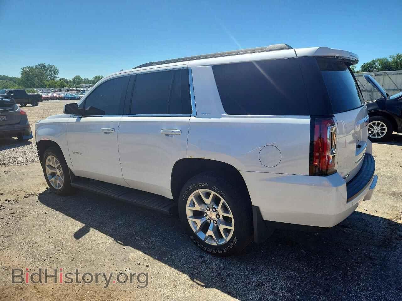 2016 GMC YUKON - VIN: 1GKS2BKC9GR173242 - Photo 2
