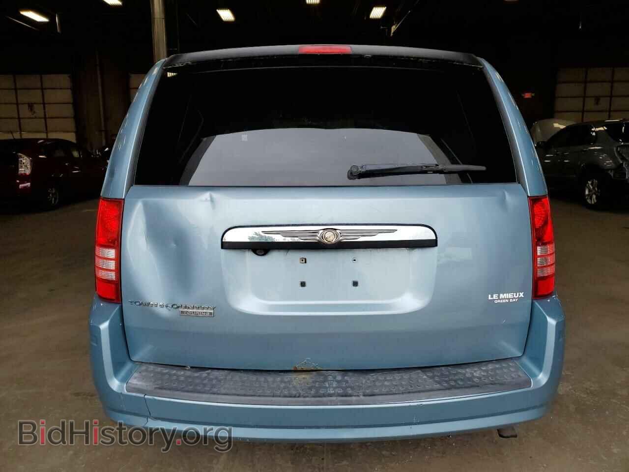 2008 CHRYSLER MINIVAN - VIN: 2A8HR54P28R799223 - Фото 6