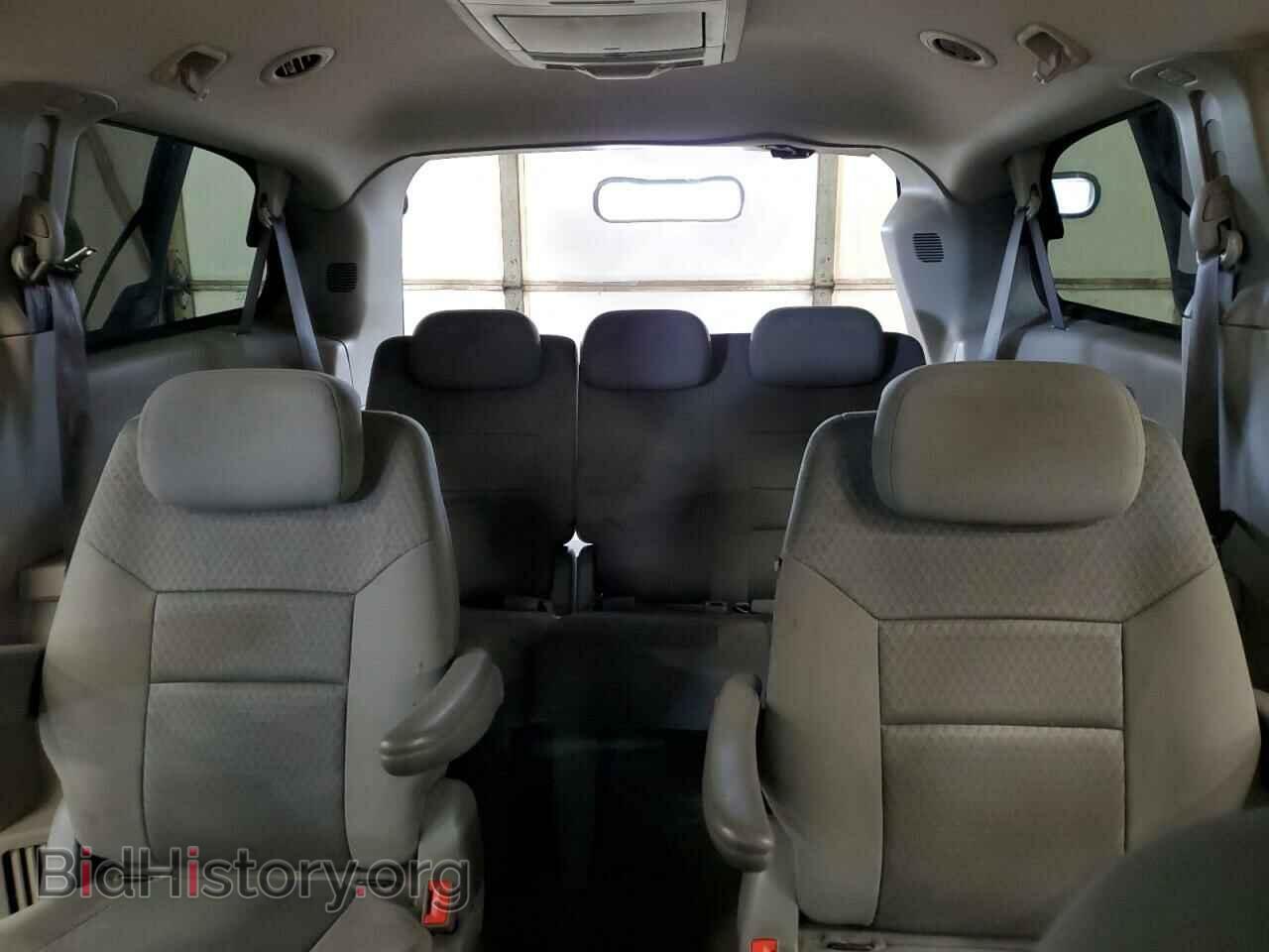 2008 CHRYSLER MINIVAN - VIN: 2A8HR54P28R799223 - Фото 10
