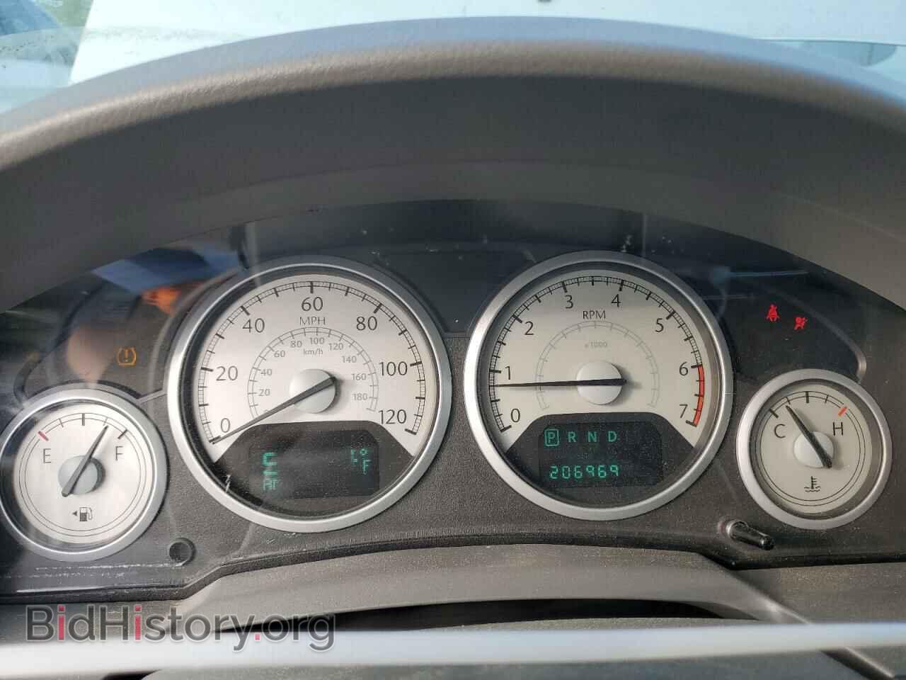 2008 CHRYSLER MINIVAN - VIN: 2A8HR54P28R770675 - Фото 9