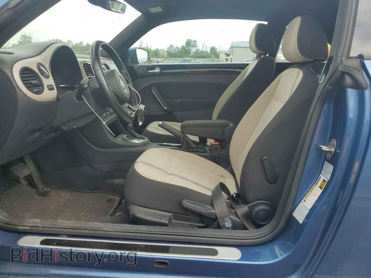 2018 VOLKSWAGEN BEETLE - VIN: 3VWFD7AT3JM703829 - Фото 7