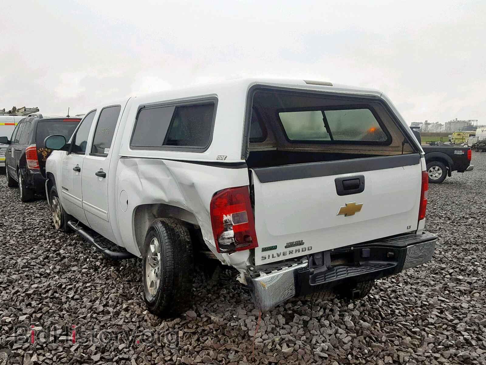 2011 CHEVROLET SILVERADO - VIN: 3GCPCSE04BG328580 - Фото 3