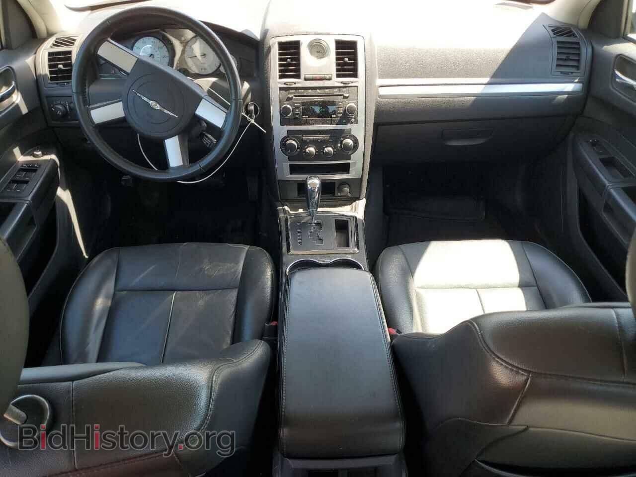 2010 CHRYSLER 300 - VIN: 2C3CA5CV9AH235786 - Фото 8