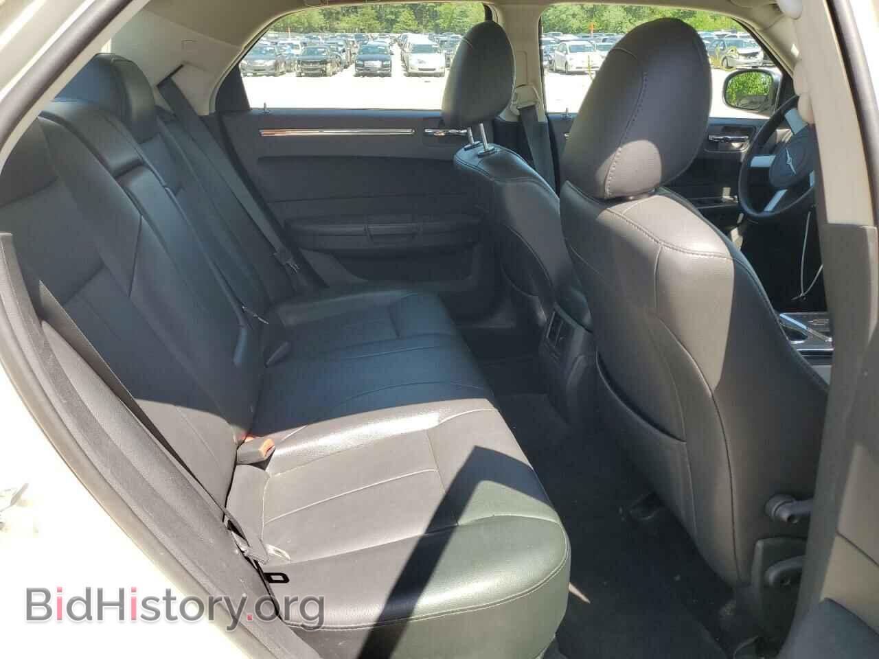 2010 CHRYSLER 300 - VIN: 2C3CA5CV9AH235786 - Фото 10
