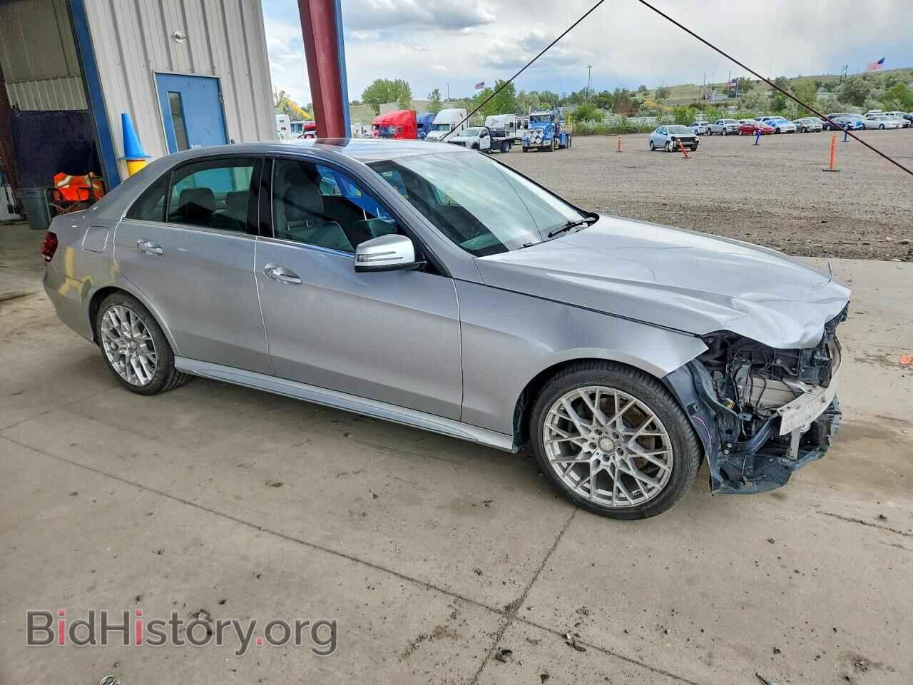 2015 MERCEDES-BENZ E-CLASS - VIN: WDDHF6HB7FB137675 - Photo 4