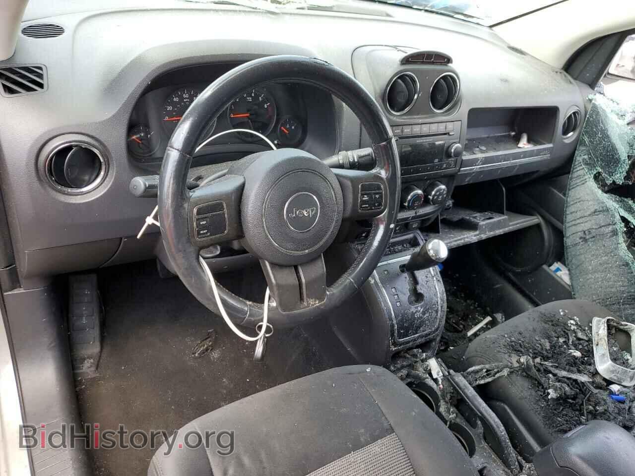 2012 JEEP COMPASS - VIN: 1C4NJCEB3CD507390 - Photo 8