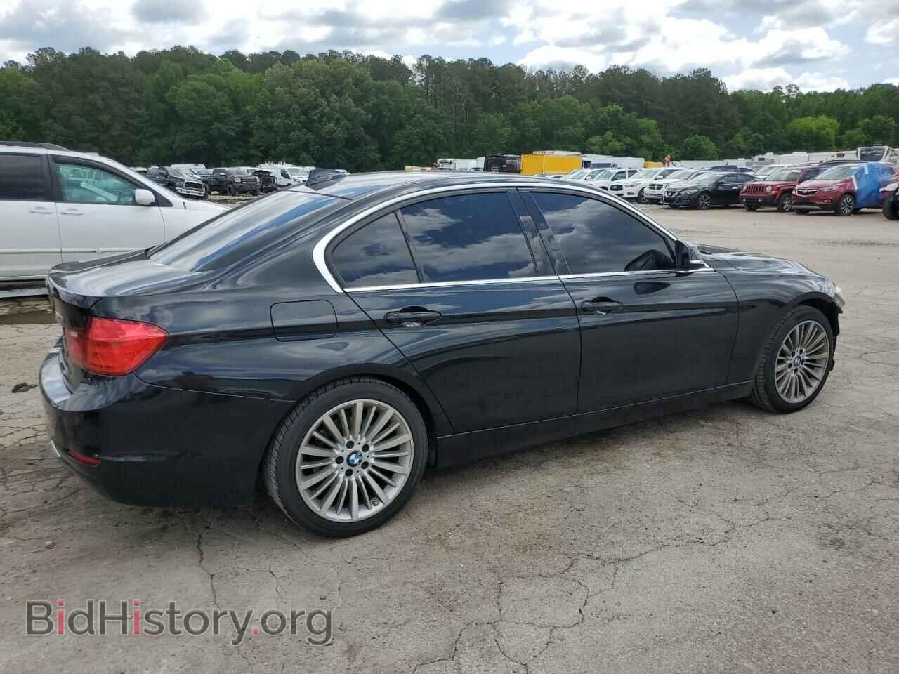 2013 BMW 3 SERIES - VIN: WBA3A5C57DF357884 - Фото 3