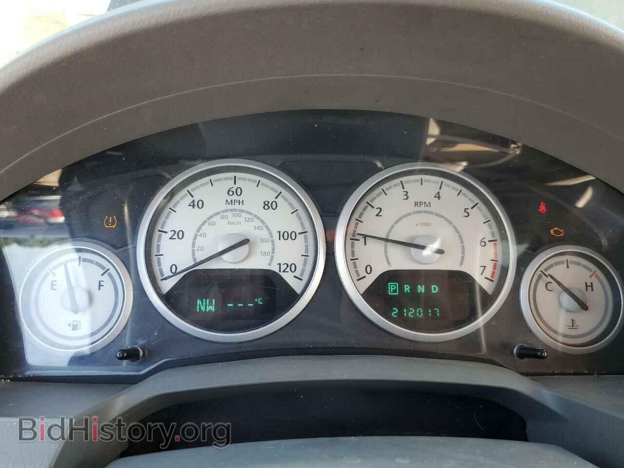 2008 CHRYSLER MINIVAN - VIN: 2A8HR54P08R821638 - Фото 9