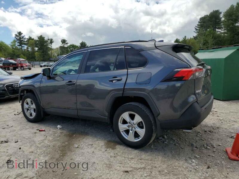 2021 Toyota RAV4 (VIN 2T3P1RFVXMW181712) — фото 2 из 15