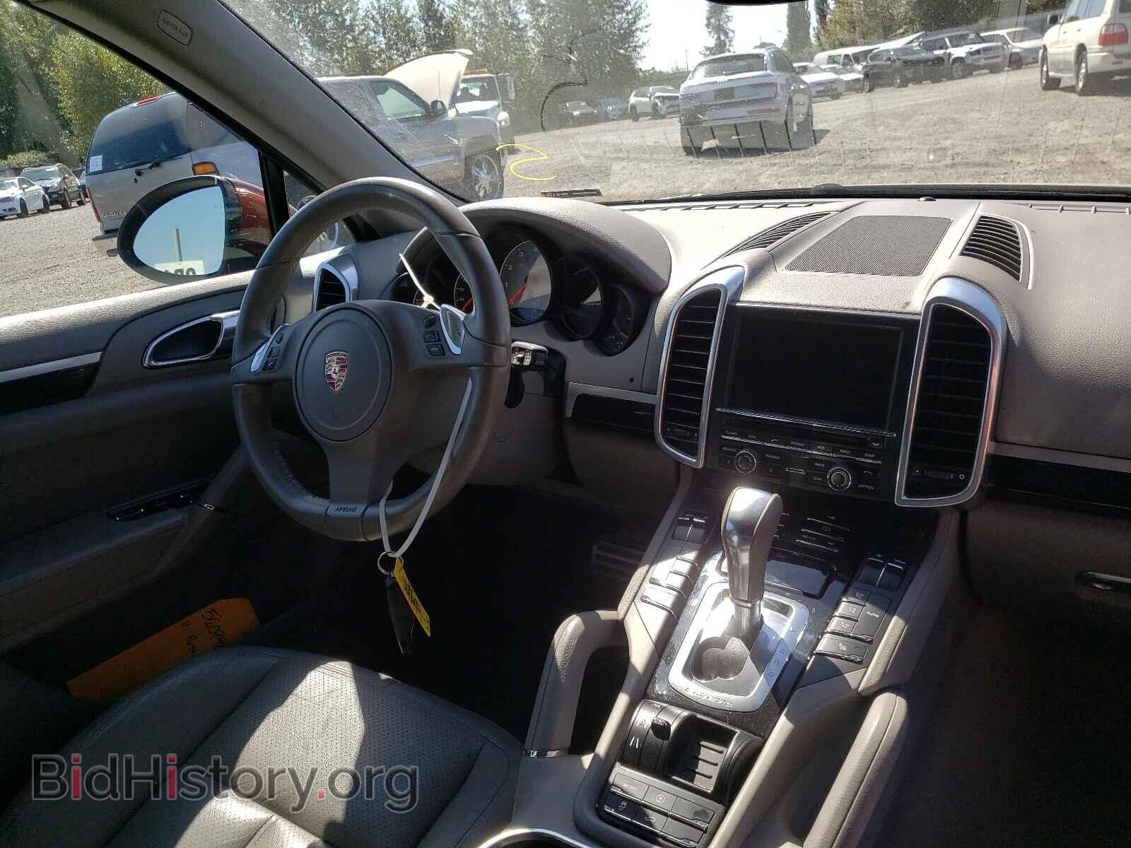 2011 PORSCHE CAYENNE - VIN: WP1AB2A27BLA51442 - Фото 9