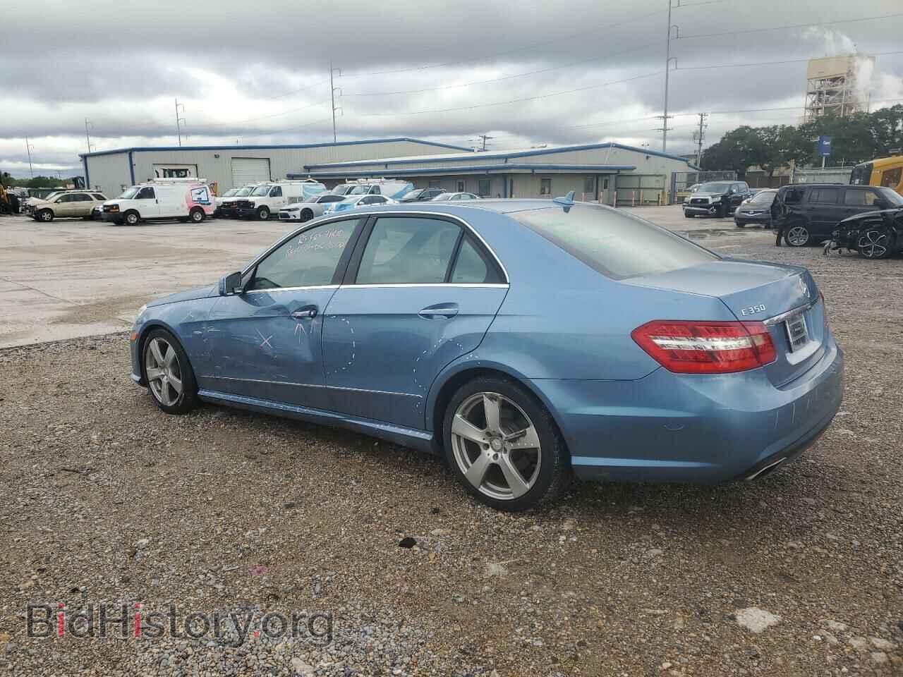 2012 MERCEDES-BENZ E-CLASS - VIN: WDDHF5KB3CA526561 - Фото 2