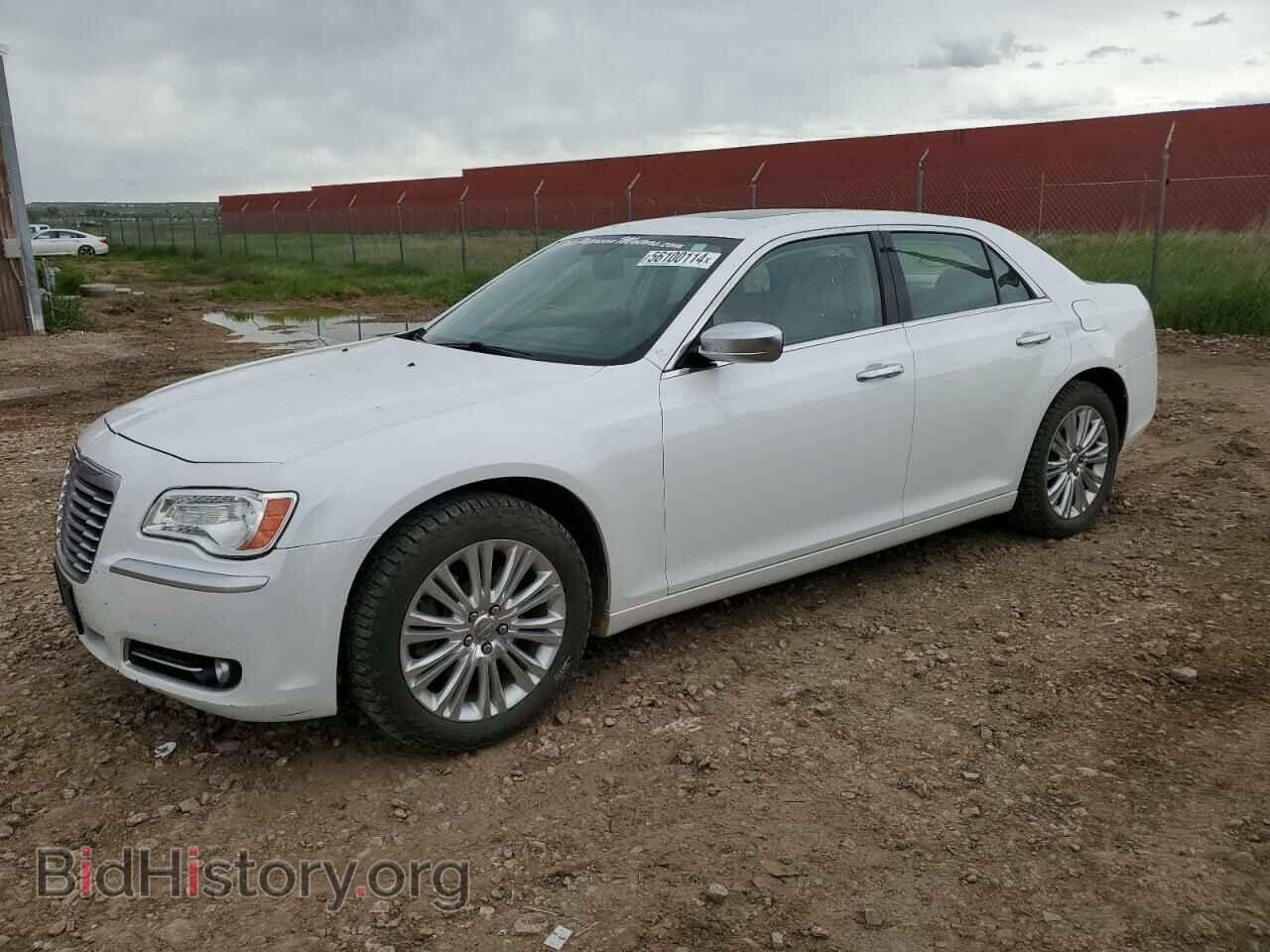 Фотография 2C3CCASG2DH564811 - CHRYSLER 300 2013
