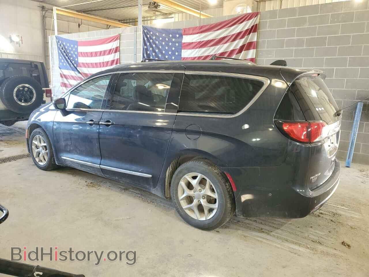 2019 CHRYSLER PACIFICA - VIN: 2C4RC1EGXKR597872 - Фото 2